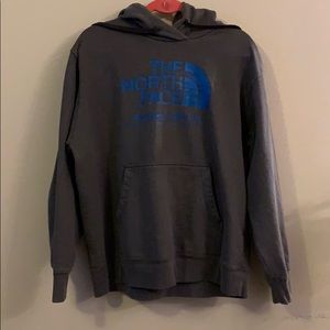 The North Face men’s sweatshirt